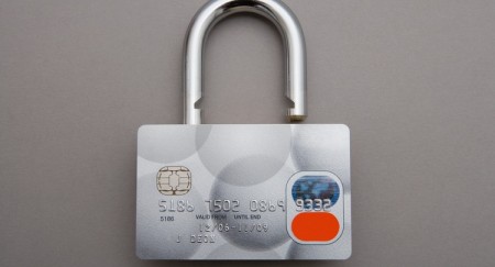 carta di credito con sistema di protezione