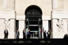Virano in negativo i mercati azionari nel primo giorno della settimana Virano in negativo i mercati azionari nel primo giorno della settimana
